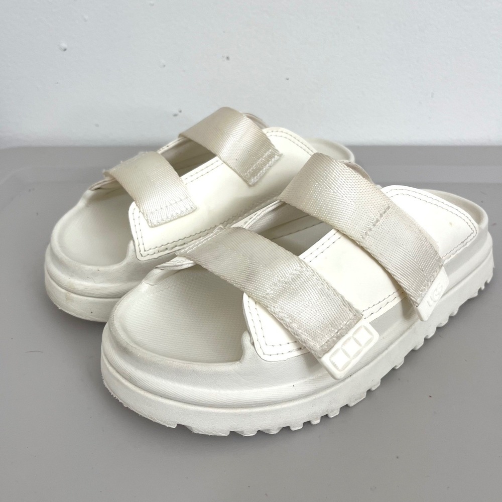 UGG GoldenGlow Slide Sandals Kids Sz 2‎ Run Large Sea Salt White Platform Sporty